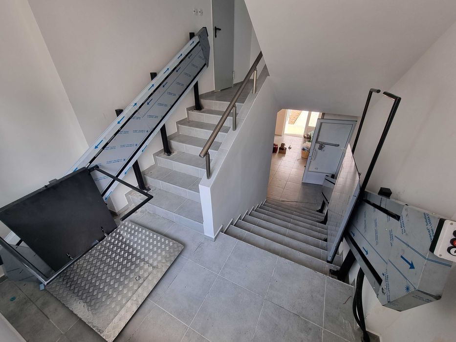 Товарни и Инвалидни платформи