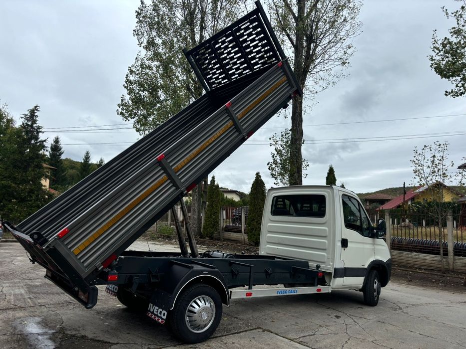 Iveco daily basculabil pe cutie 35c15 50c18 70c15 Mercedes sprinter