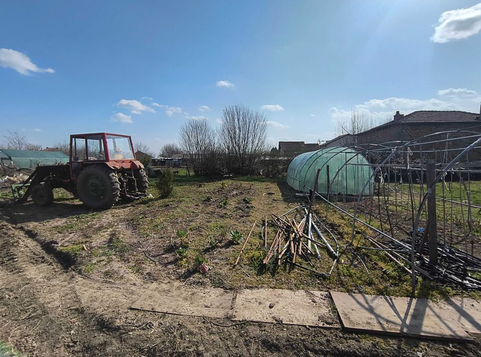 Тухлена къща в с.Боздуганово