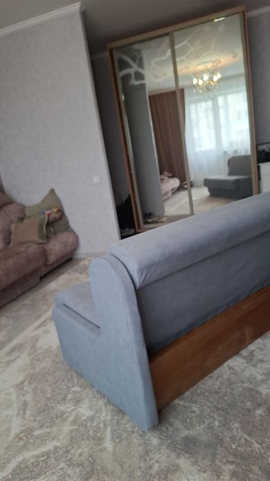 Продам диван б/у