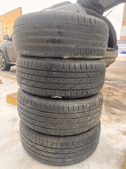 Продам комплект резины р17