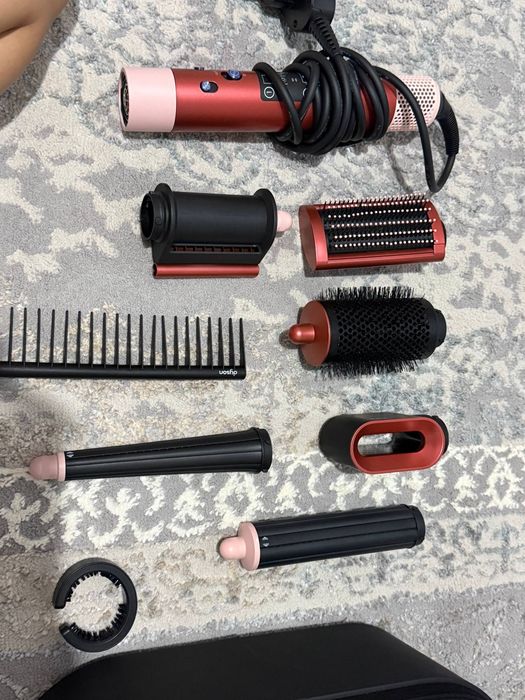 Dyson Airwrap Complete Long в цвете Ceramic Pink / Strawberry Bronze