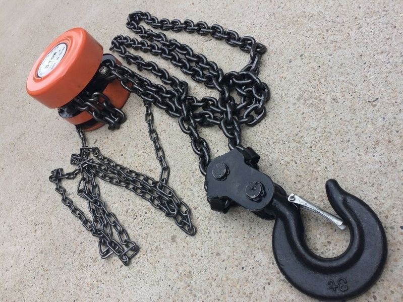 Macara Palan manual 3 Tone cu lant 3 metri