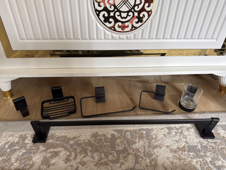 Набор держателей для ванны