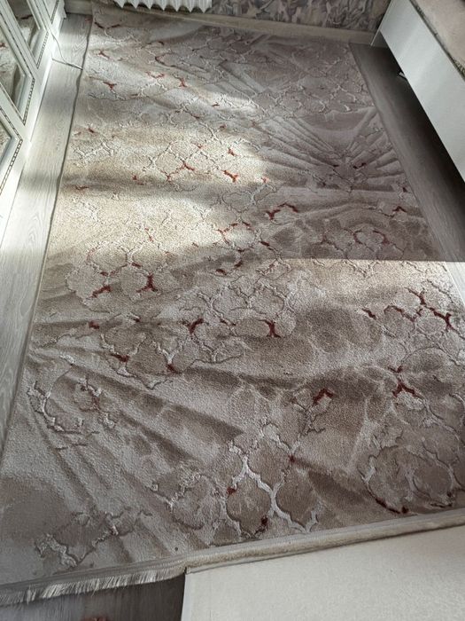 Продам ковер 2/3