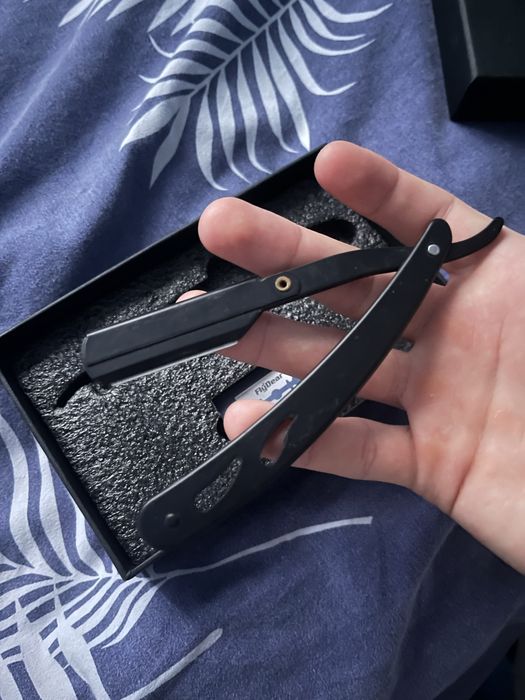 Бръснач + ножчета