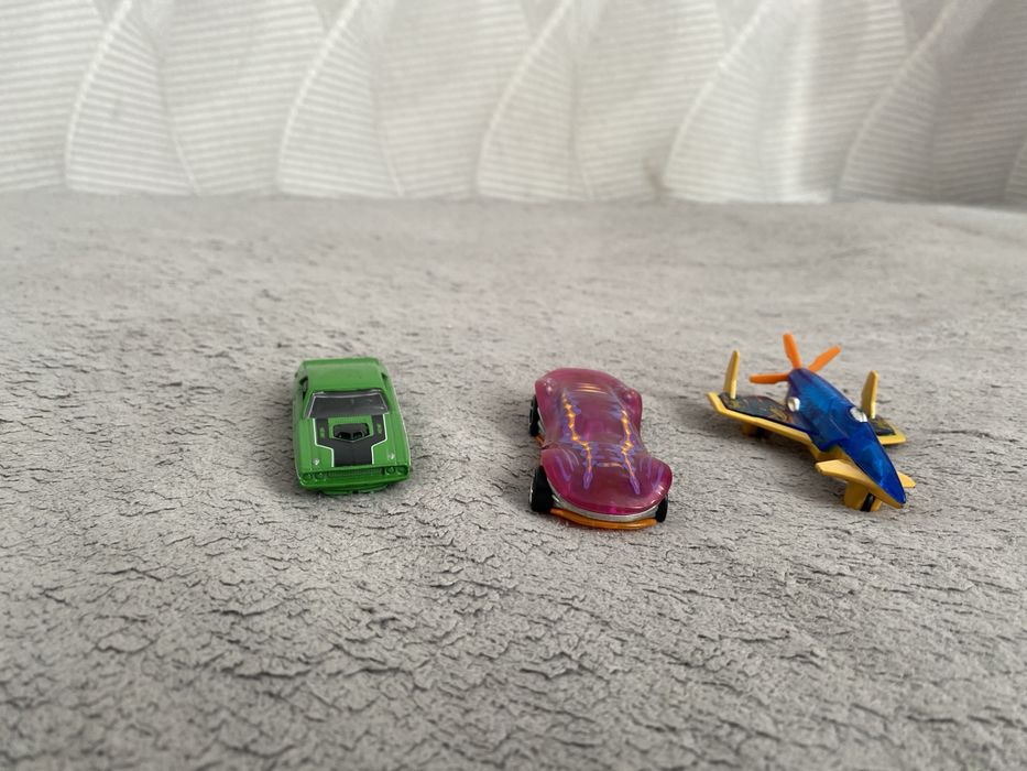 СРОЧНО продаю хотвилс