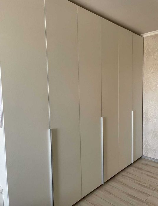 СРОЧНО продам 2 ком квартиру в центре