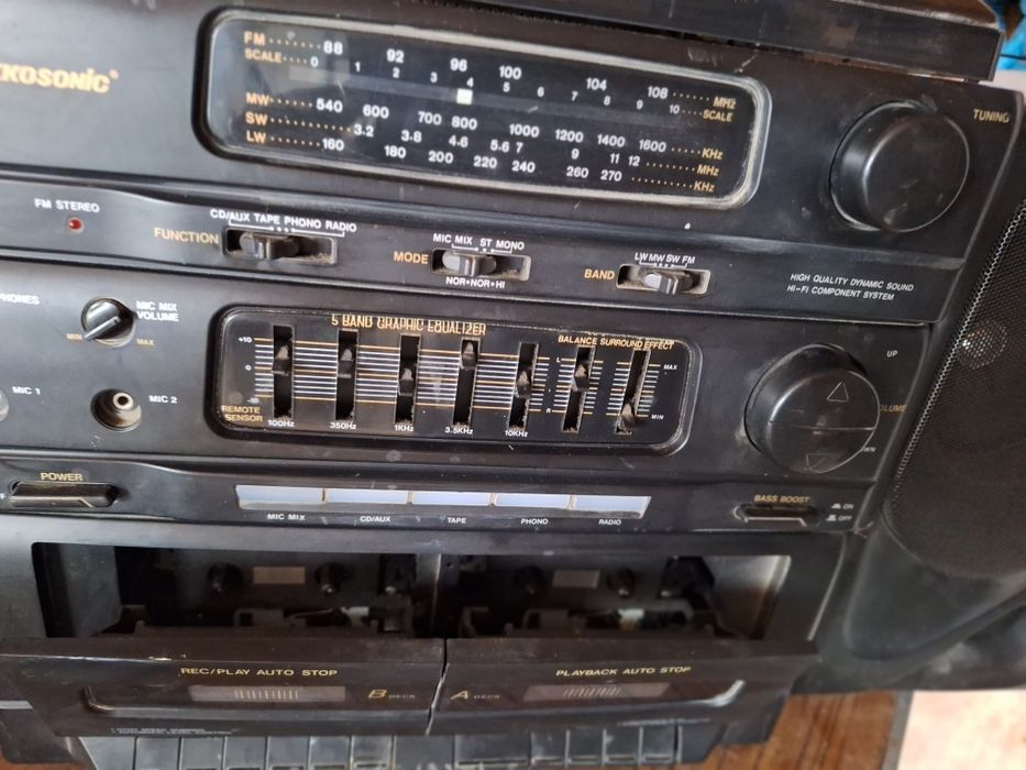 Магнитофон MEKOSONIK