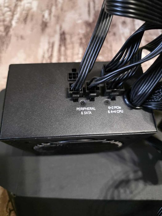 Захранване   Great Wall C700 80+ Bronze Power Supply 700W