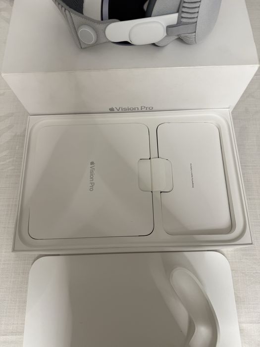 Продается Apple Vision Pro 512 GB