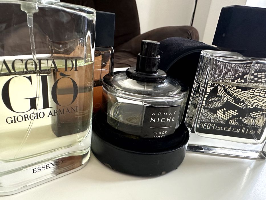 Lot 3+1 Cadou Parfumuri Bărbătești Originale (Armani Essenza, Rasasi, Armaf)