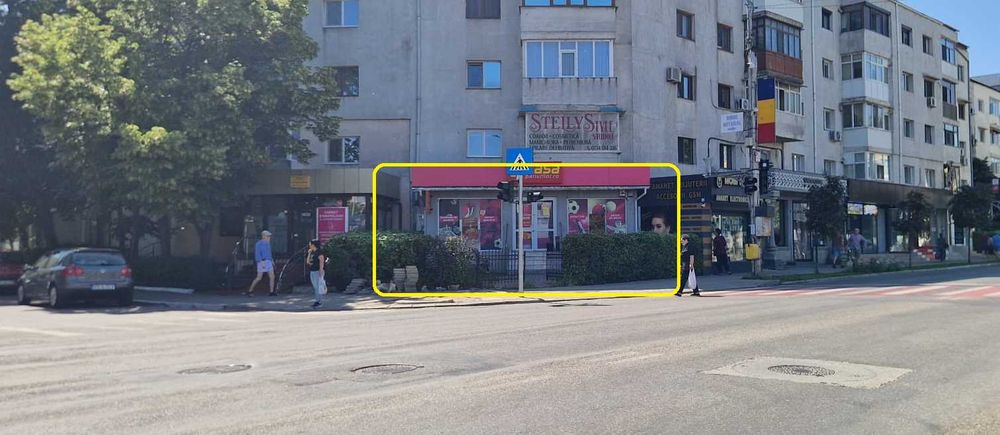 De vânzare - Spațiu comercial , str. Republicii nr. 280, zona Stadion