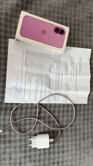 Iphone 16 256 gb 94%