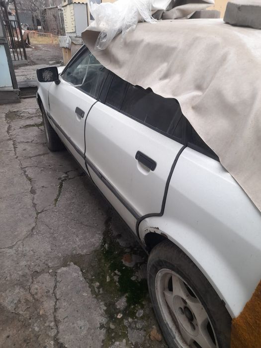 Продам Ауди Б-4.