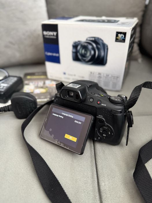 Фотоапарат Sony DSC HX200V