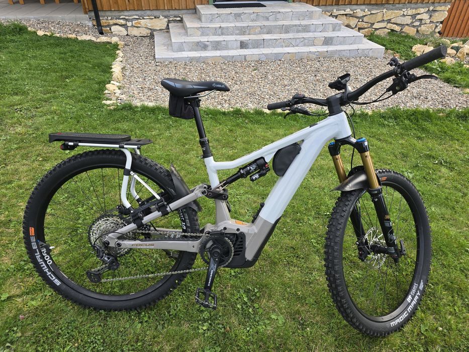 Bicicleta electrica focus Jam2 6.9 kashima bosch 750 Smart