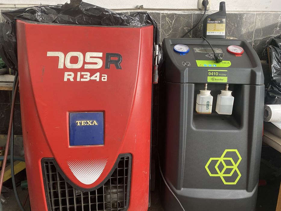 Зареждане на автоклиматици r1234yf и r134a