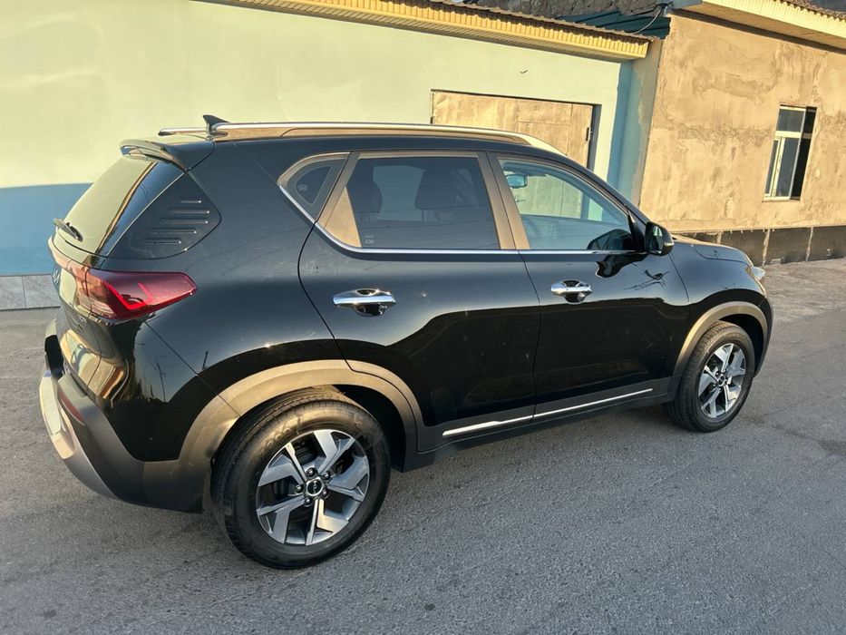 Kia  Sonet eng fulli Prestige  2025 yil 15.000 km