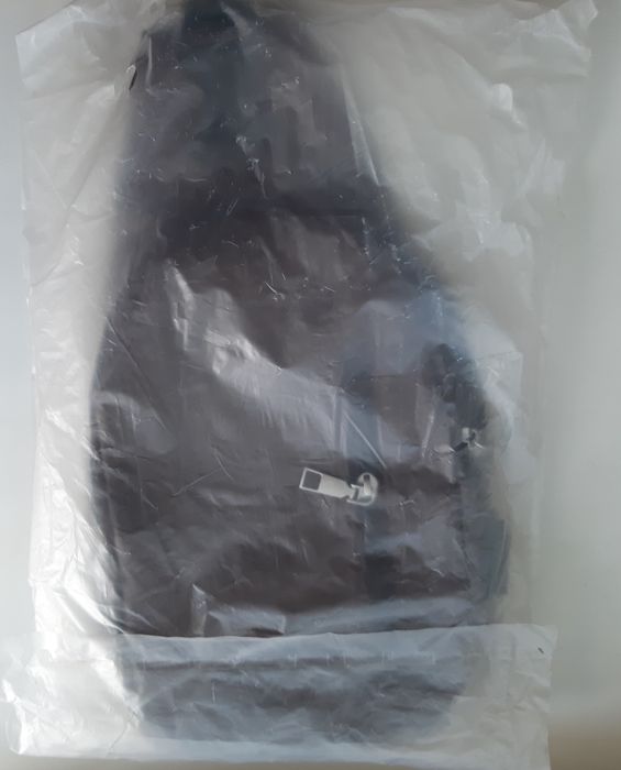 Продам мужскую сумку