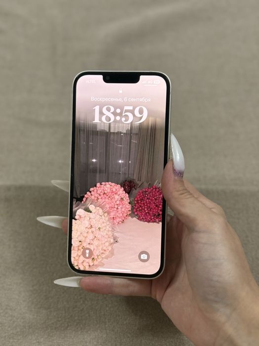 iPhone 14 128GB, белый
