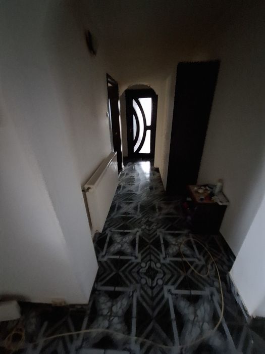 Apartament cu 3 cam D Nicolina fostul rond vechi