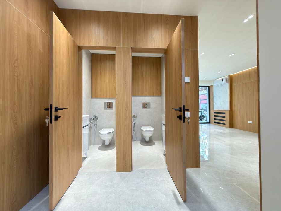 Срочно нежилое помещение 90 м² Ц-2 Алайский рынок высокий трафик