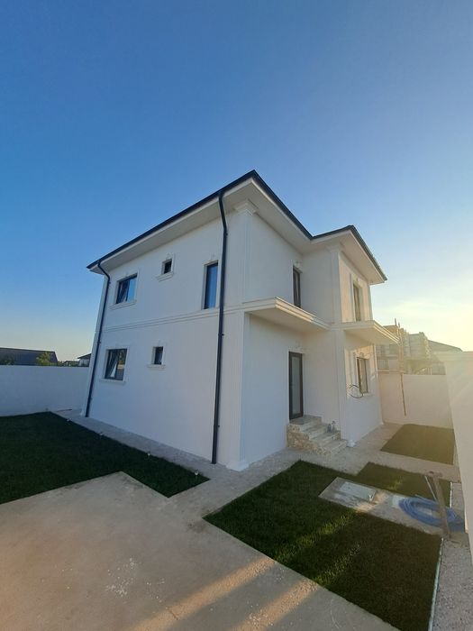 Vila Eleganta cu 5 Camere Lumina