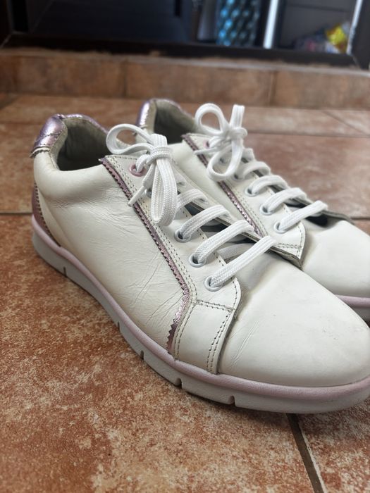 Обувки естествена кожа