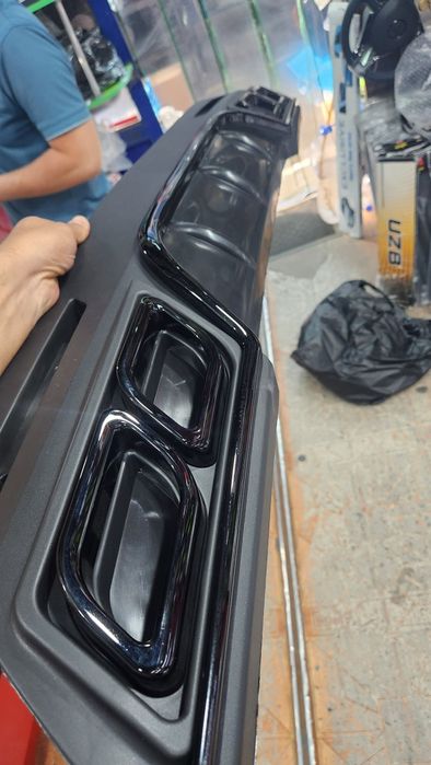 Spark AMG yupka black.