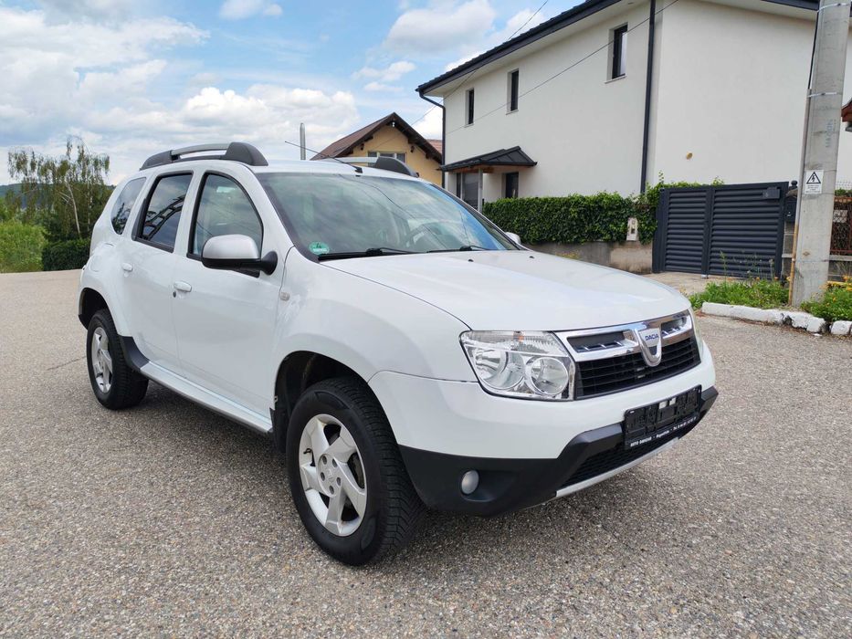 Dacia Duster 1.5 DCI, 110 CP, Climă, 6 Viteze, Euro 5