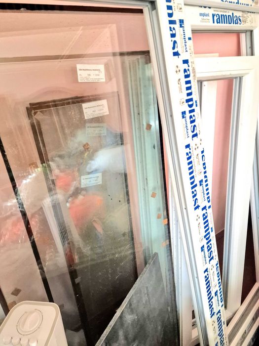 Vand geam termopan NOU