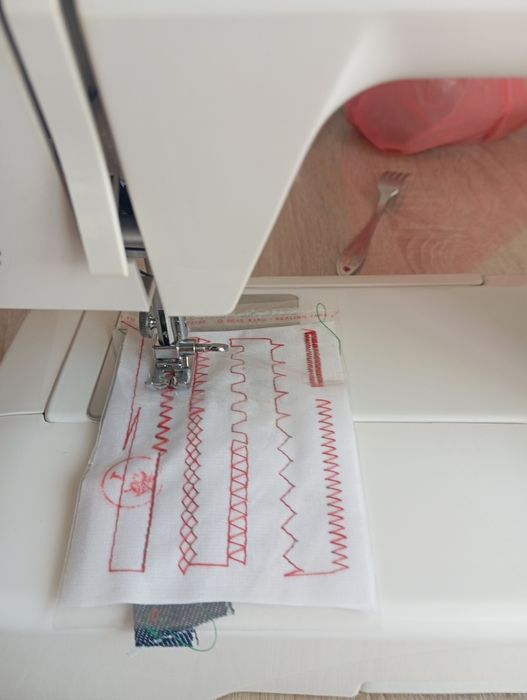 Шевна Машина Нова изкаран само за Снимка цена 100€