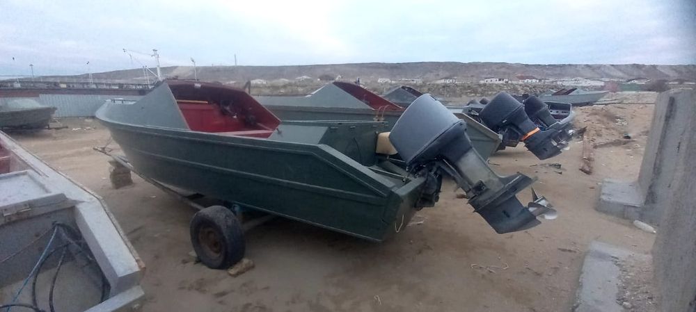 Продаётся Байда с матором