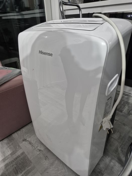 Vand aer condiționat portabil Hisense 12000 BTU