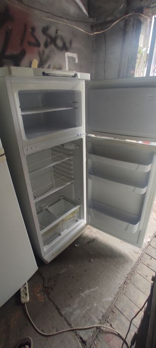 Холодильник с доставкой