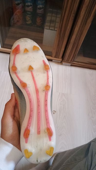Ghete fotbal Adidas F50 elite numărul 42