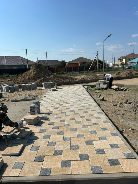 Брусчатки мраморные