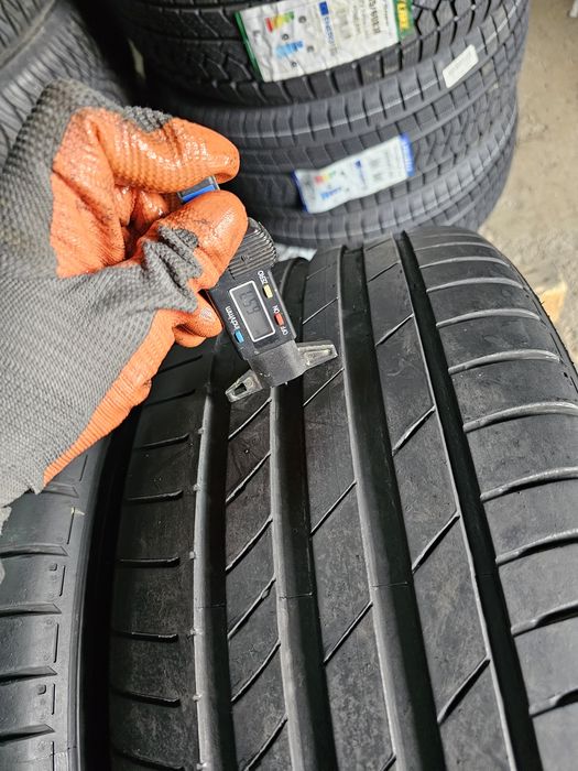 2 anvelope vara 235 50 18 Kumho 2021 6.5mm