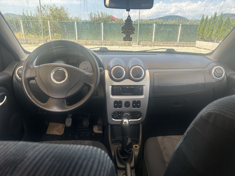 Vând Dacia Sandero 1.4 Benzina | 86.000 km Reali | Aer Condiționat & Servodirecție