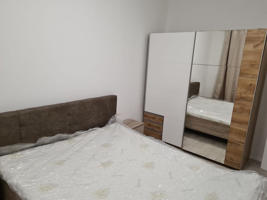 2 cam, U.M. Giroc, Rodia Residence, proprietar