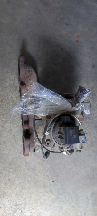 Turbo volkswagen vw polo 6R an 2010 motor CAY 90 CP