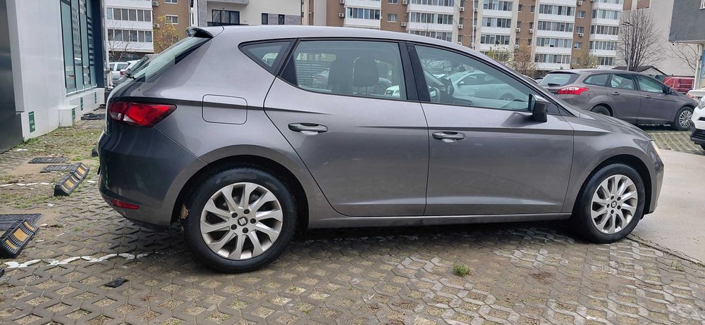 SEAT Leon 2014 — imagine 3