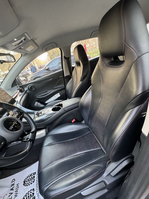 Продам BYD e2 в цвете мокрый асфальт в хорошем состоянии!