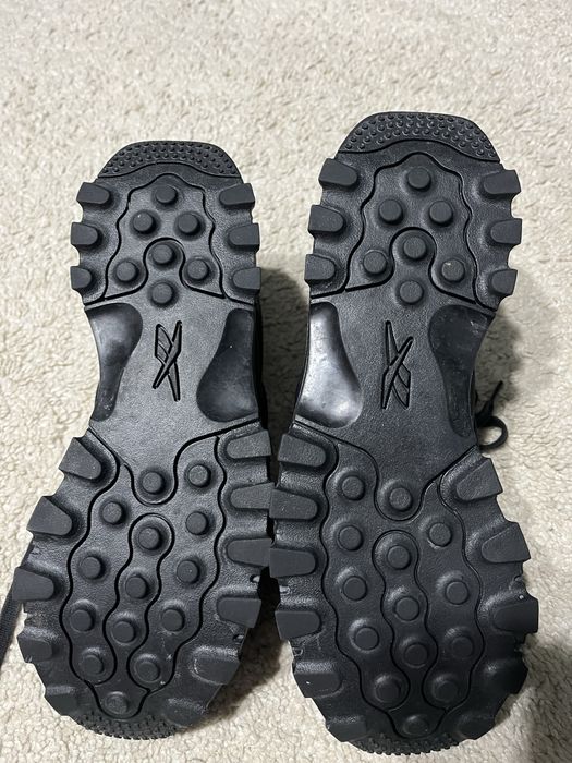 Reebok X CARDI B Classic 38