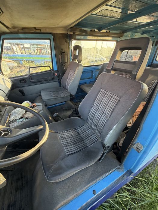 Mercedes-Benz MB100 2.4D на части