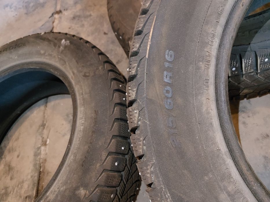 Шины шипы в хорошем состоянии