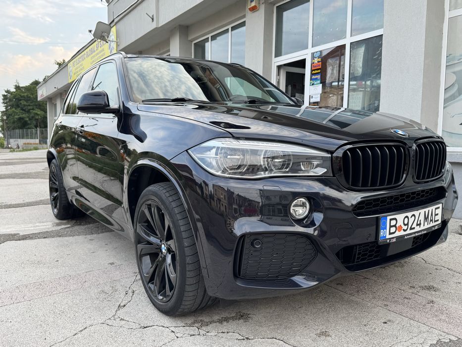 Vând BMW X5 3.0d