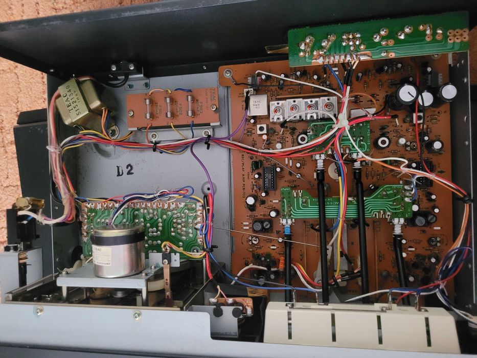 TEAC A-103 deck casetofon vintage cu VU-metre  *1978