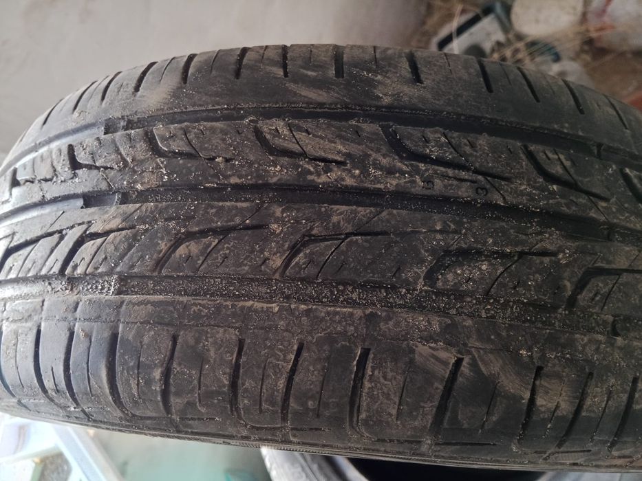Продам летний шины новый.